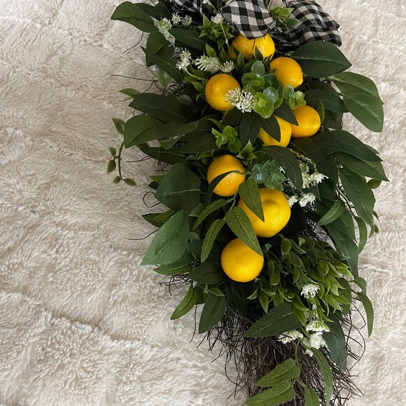 Vibrant Floral Collection Lemon Decor, NWT - Picture 5 of 5